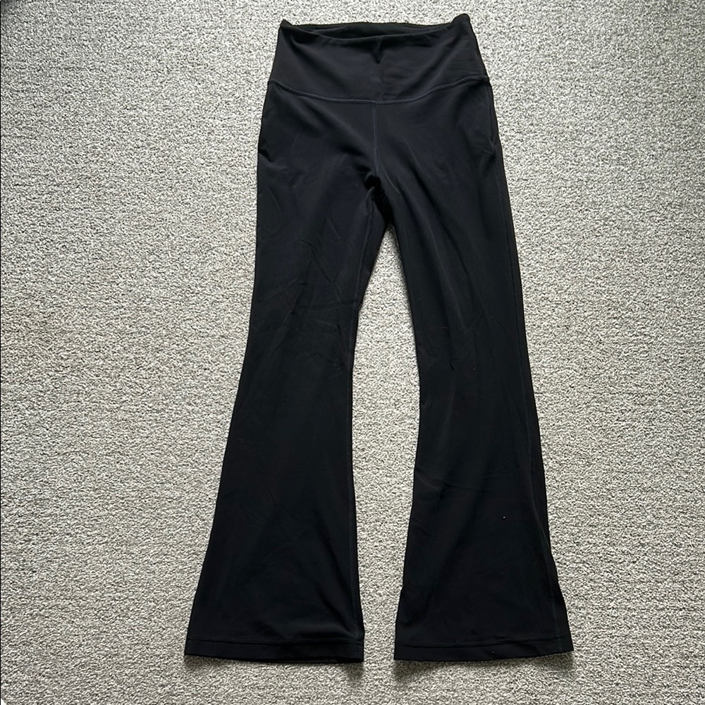 lululemon groove high rise flare - short